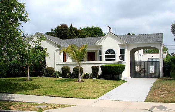 Images of foreclosures